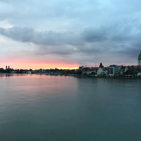 Apartment Friedrichshafen Center Zewnętrze zdjęcie