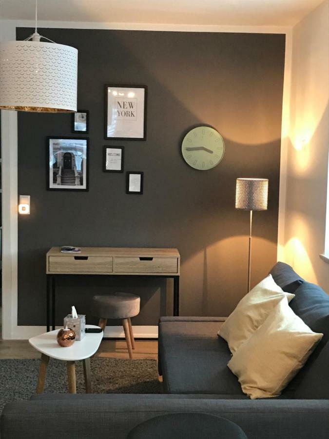 Apartment Center